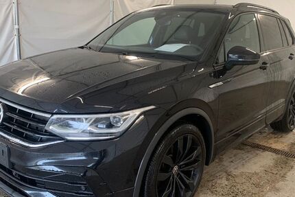 VW Tiguan 196.622 km 24.950 € Steinbach-Hallenberg OT Herges-Hallenberg 98587