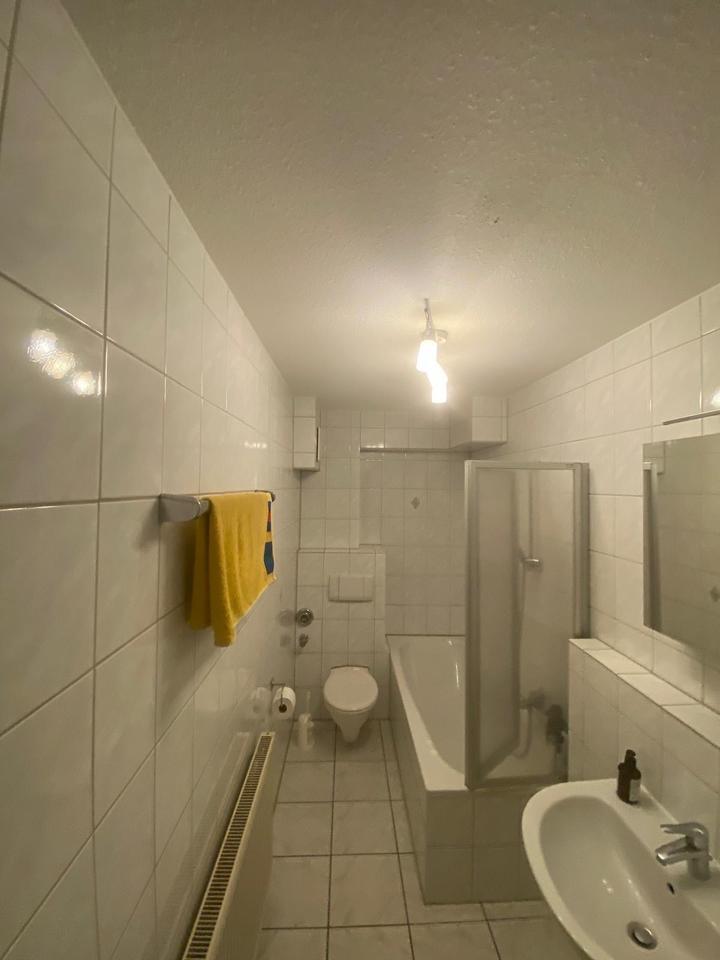 Schöne 4 Zimmerwohnung, zentral u Rheinnähe, 53498 Bad Breisig zimmer