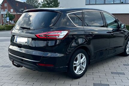 Ford S-Max 268.400 km 8.800 € Gütersloh 33334