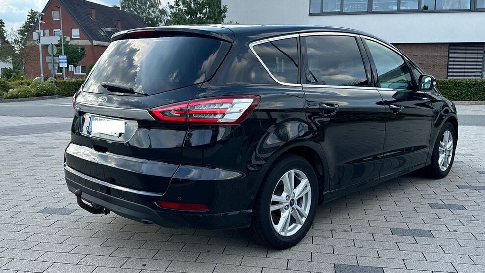 Ford S-Max 268.400 km 8.800 € Gütersloh 33334
