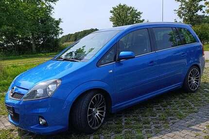 Opel Zafira 117.000 km 9.300 € Künzelsau 74653