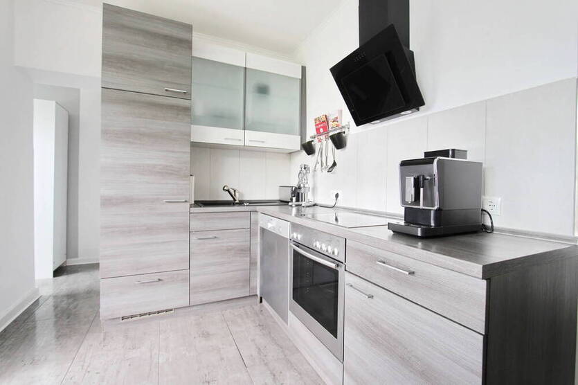 3,5 Zimmer Wohnung in ruhiger Seitenstraße in Barmbek-Süd.