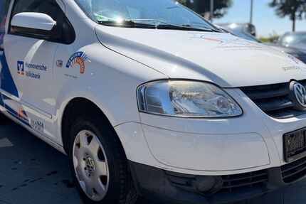 VW Fox 121.095 km 1.299 &euro; Isernhagen OT Altwarmbüchen bei Hannover A2/A7 30916