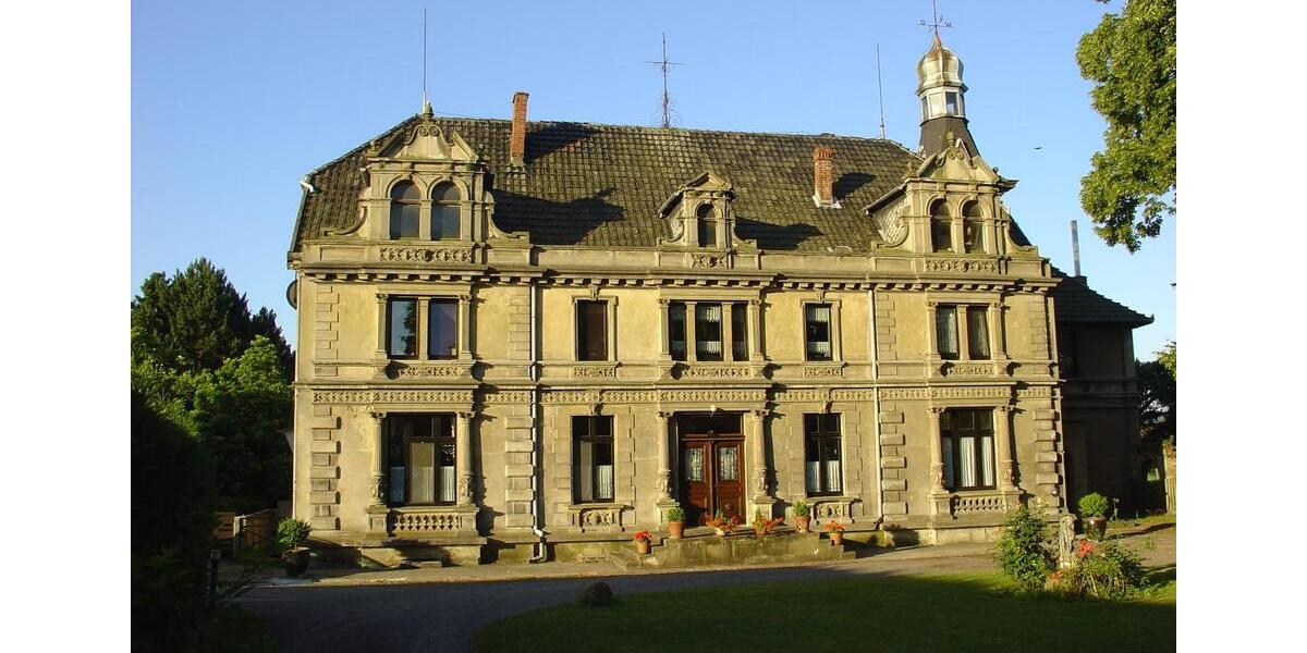 Etagenwohnung Hille - 5 Zimmer, 92 m&sup2;, 750&euro; | Angebot:25405153