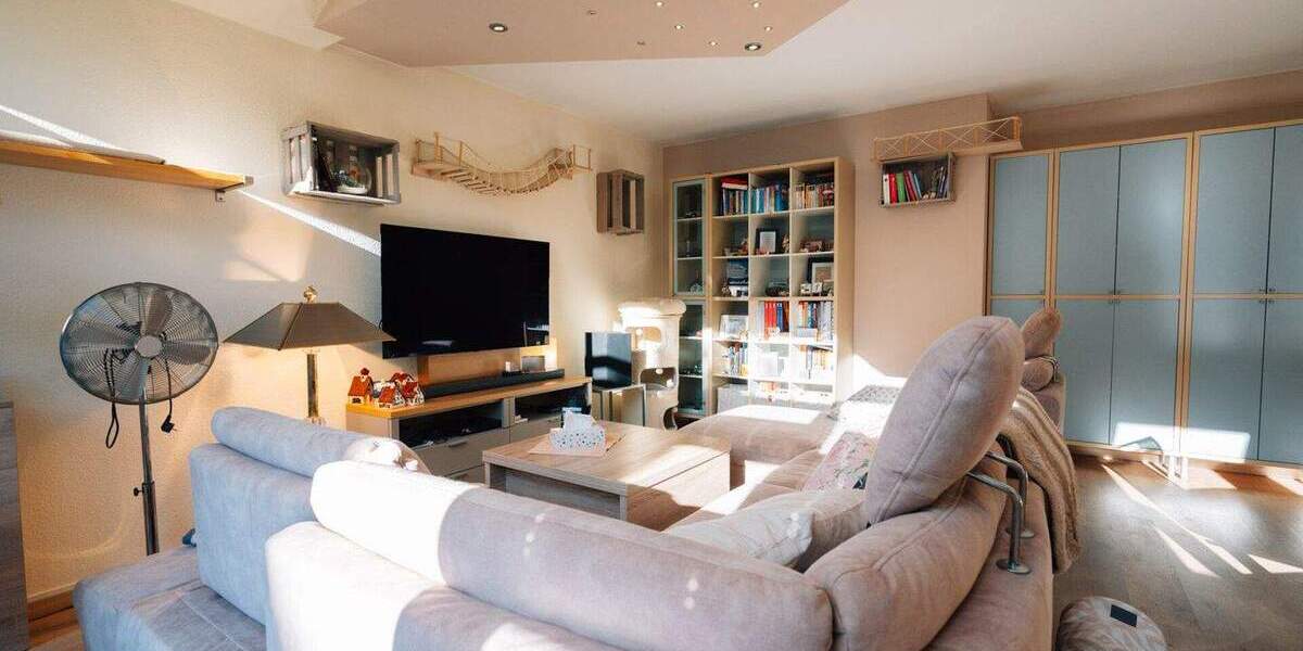 Etagenwohnung Velbert Nierenhof - 2 Zimmer, 74 m&sup2;, 189.000&euro; | Angebot:23954356