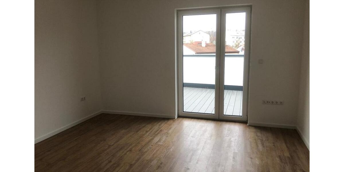 Etagenwohnung Burghausen - 3 Zimmer, 107 m&sup2;, 1.390&euro; | Angebot:26345451