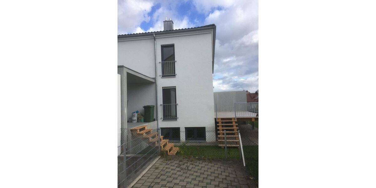 Doppelhaushälfte Hepberg - 5 Zimmer, 159 m&sup2;, 1.999&euro; | Angebot:26816359