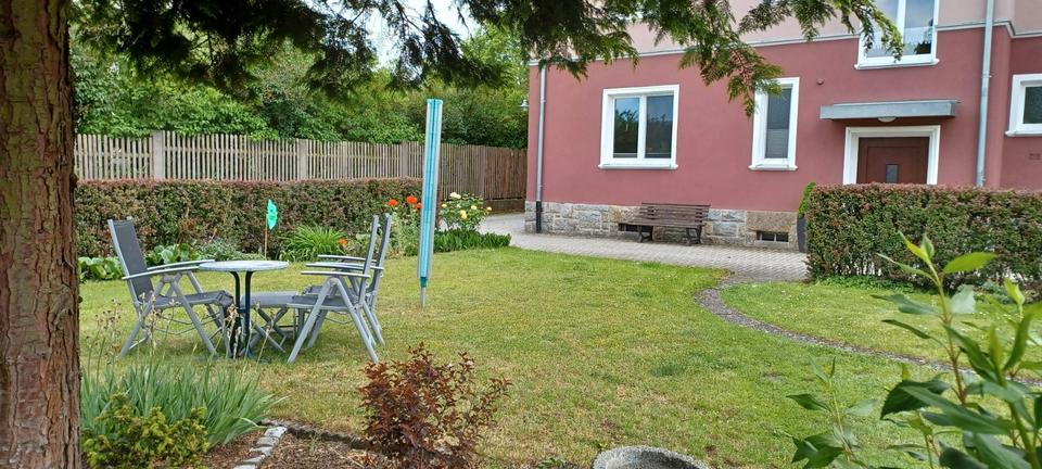 Etagenwohnung Hof Altstadt - 1 Zimmer, 51 m&sup2;, 380&euro; | Angebot:26413752