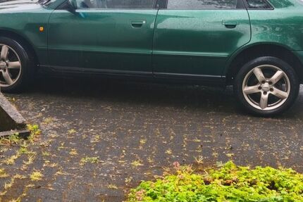 Audi A4 340.000 km 900 &euro; Nümbrecht 51588