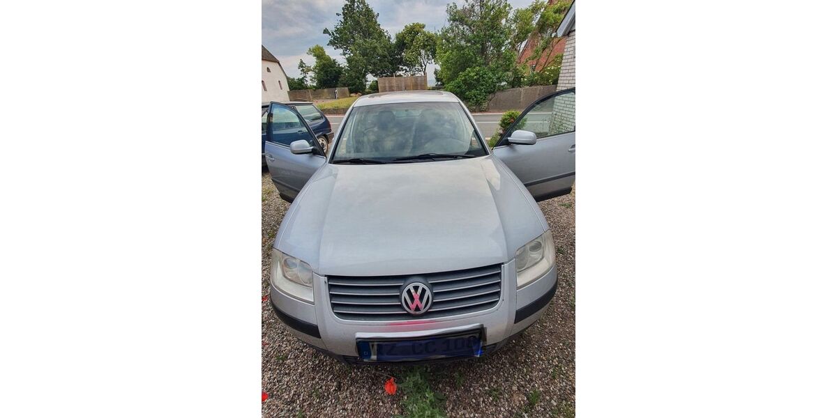 VW Passat 171.000 km 501 &euro; Flensburg 24939