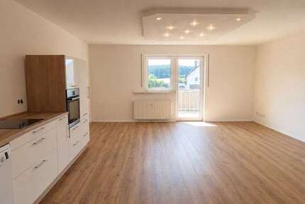 Wohnung Betzenstein - 4 Zimmer, 98 m&sup2;, 950&euro; | Angebot:27032273