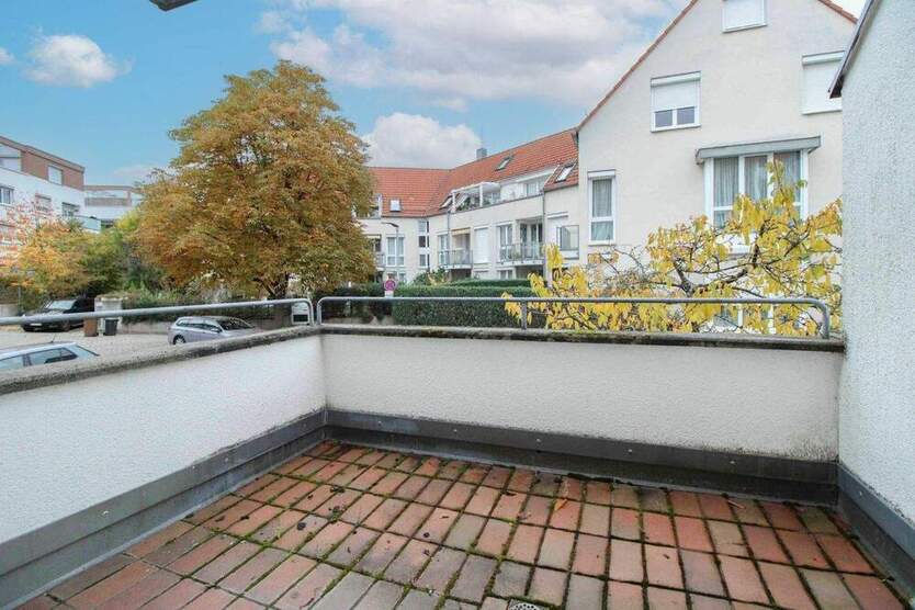 Hier blühen Ihre Ideen: Reihenendhaus mit Garten in Top-Lage 5 zimmer