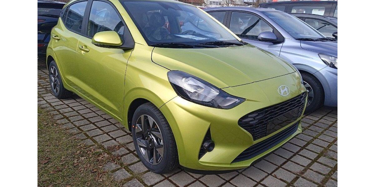 Hyundai i10 4.040 km 16.599 &euro; Traunstein 83278