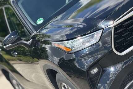 Toyota Highlander 82.800 km 34.800 &euro; Tuttlingen 78532