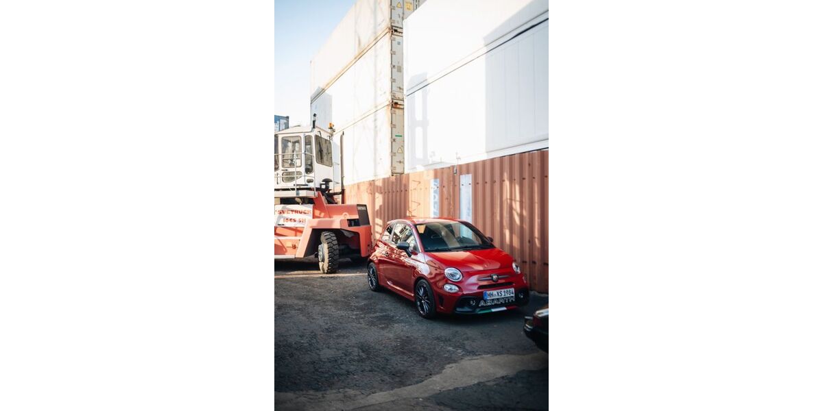 Abarth 595 9.975 km 21.595 &euro; Hamburg 22549