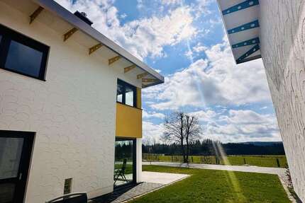 Haus Schleiden Schöneseiffen - 3 Zimmer, 145 m&sup2;, 1.700&euro; | Angebot:26630737