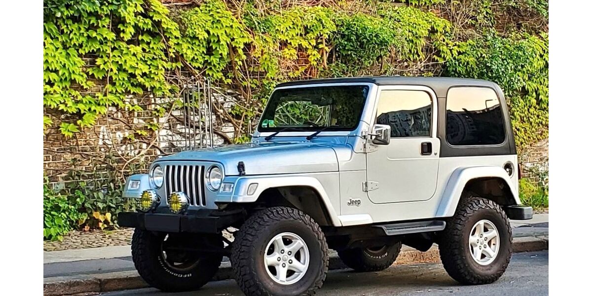 Jeep Wrangler 120.000 km 15.900 &euro; Berlin 10405