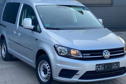VW Caddy 89.000 km 10.900 &euro; Bohmte (bei Osnabrück) 49163