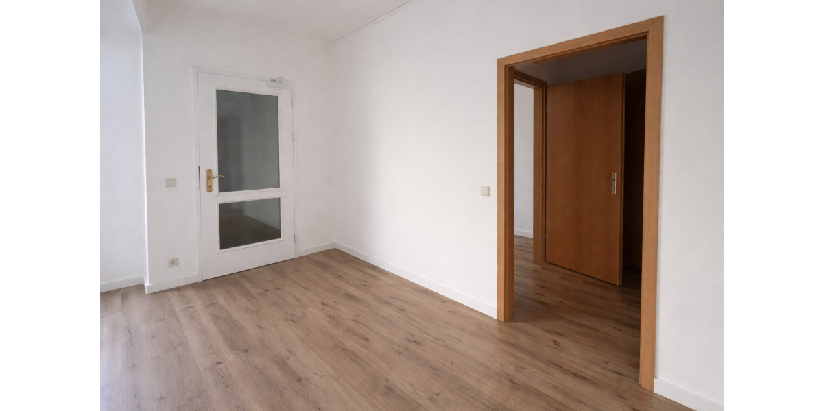 Zimmer Dresden Löbtau-Nord - 4 Zimmer, 85 m&sup2;, 750&euro; | Angebot:25660892