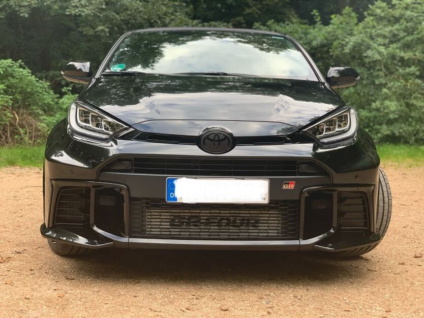 Toyota Yaris 3.500 km 46.990 € Regensburg 93055