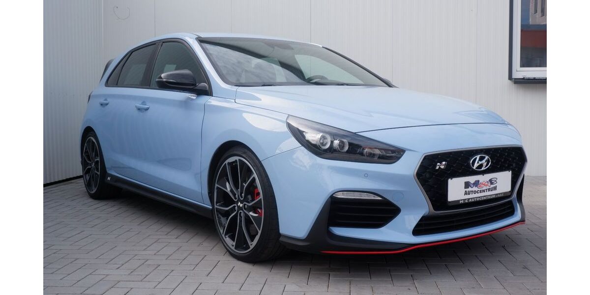 Hyundai i30 56.116 km 21.490 &euro; Halle 06116