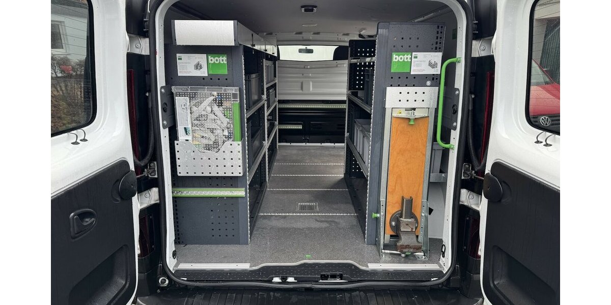 Renault Trafic L2H1 Sth Regale/Schraubst EU6 GARANTIE 85.000 km 17.500 &euro; Erftstadt 50374