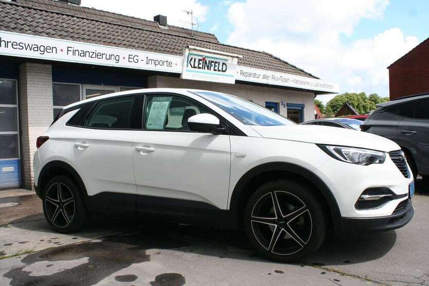Grandland X