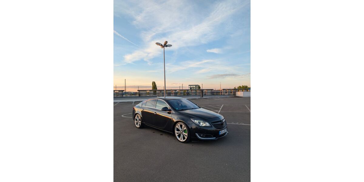Opel Insignia 213.000 km 8.700 &euro; Kehl 77694