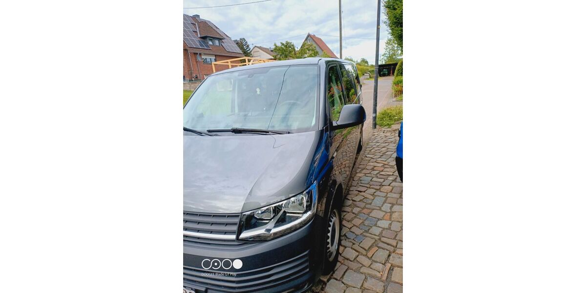 VW T6 Transporter 146.000 km 20.500 &euro; Birken-Honigsessen 57587