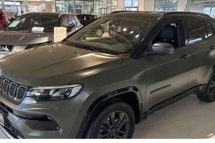 Jeep Compass 77.920 km 20.950 &euro; Wesel 46485