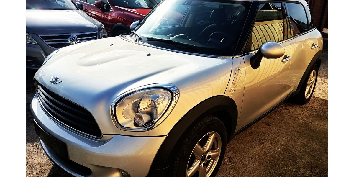 Mini One D Countryman 154.700 km 6.490 &euro; Schretstaken 21493