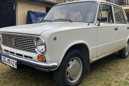 Lada 1200 54.500 km 9.800 &euro; Königs Wusterhausen 15711