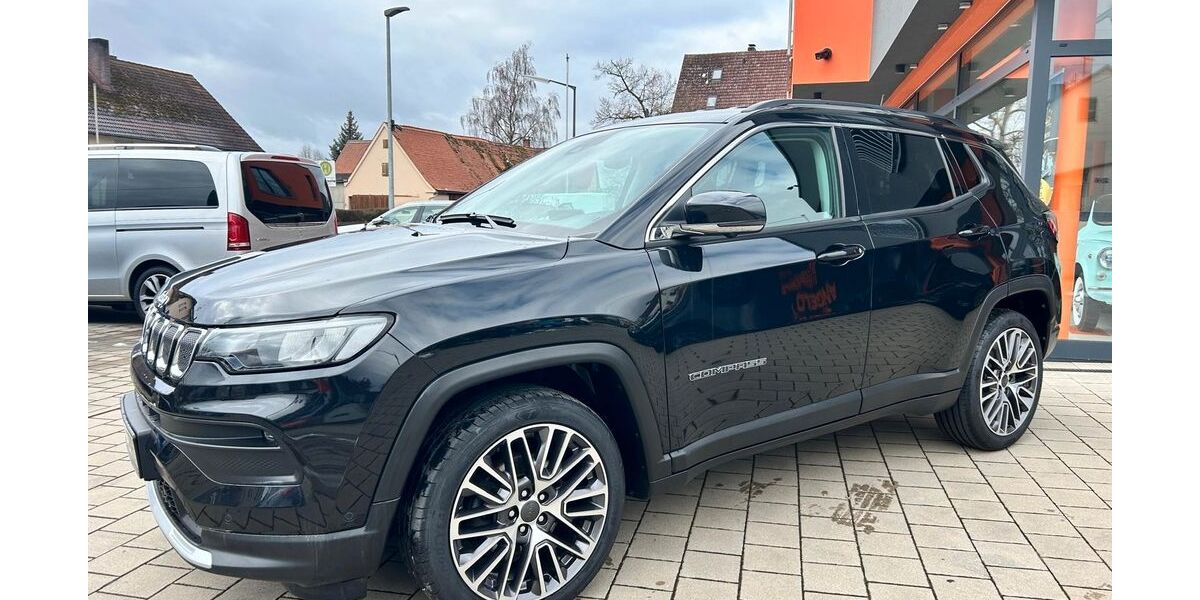 Jeep Compass 71.600 km 20.590 &euro; Roßtal 90574