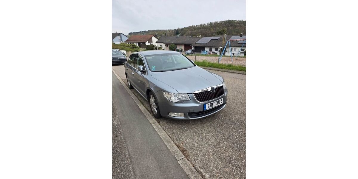 Skoda Superb 148.900 km 5.000 &euro; Tiefenbronn 75233