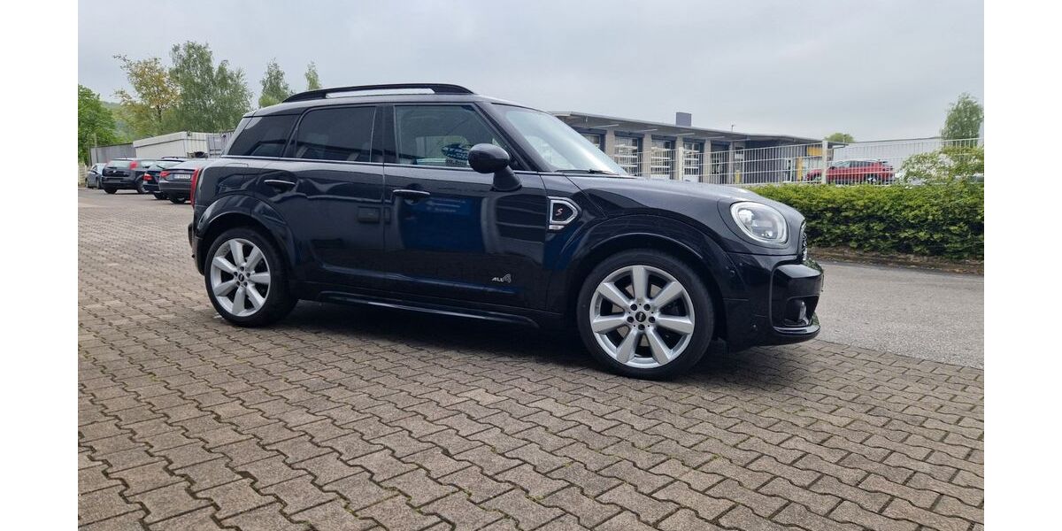 Mini Countryman S (Cooper) 123.100 km 17.999 &euro; Halle/Westfalen 33790