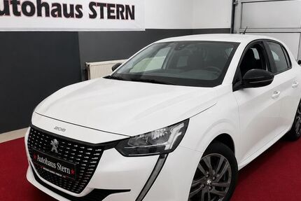 Peugeot 208 82.221 km 11.990 &euro; Uetersen 25436
