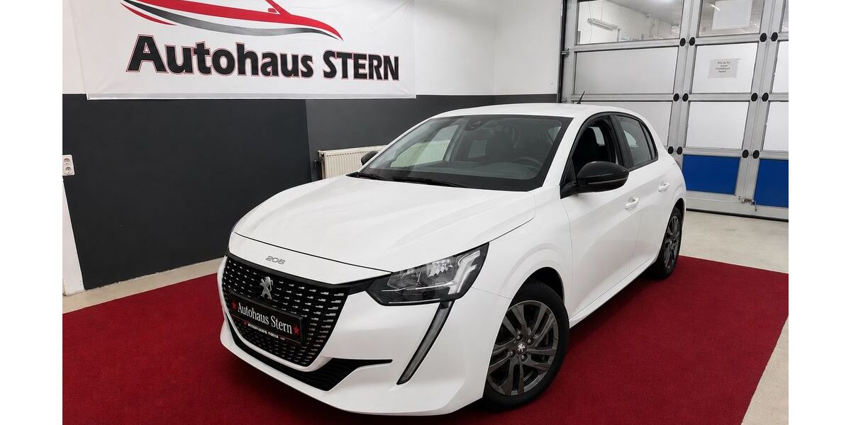 Peugeot 208 82.221 km 11.990 &euro; Uetersen 25436