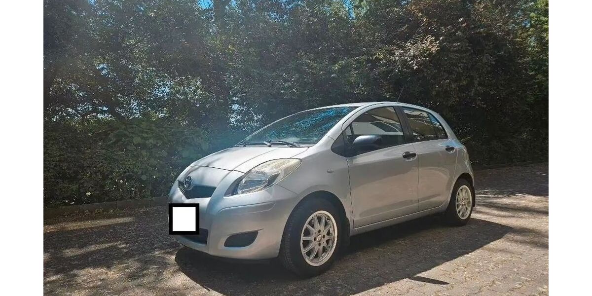 Toyota Yaris 167.000 km 3.150 &euro; Nürnberg 90429