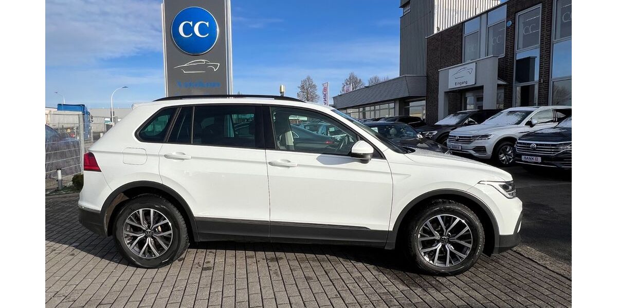 VW Tiguan 105.280 km 24.950 &euro; Werl 59457