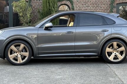 Porsche Cayenne 9.700 km 119.790 &euro; Frechen (bei Köln) 50226