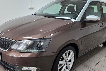 Skoda Fabia 126.500 km 7.490 € Chemnitz 09114