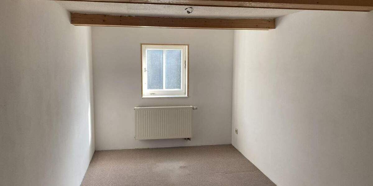 Einfamilienhaus Seifhennersdorf - 7 Zimmer, 190 m&sup2;, 129.000&euro; | Angebot:25679669