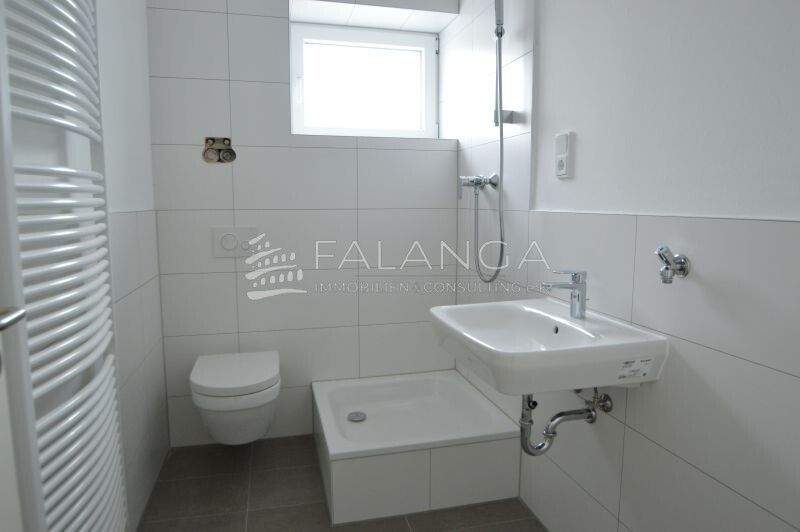 Etagenwohnung Wiesbaden-Schierstein Schierstein - 2 Zimmer, 66 m&sup2;, 890&euro; | Angebot:25899627