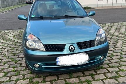 Renault Clio 220.000 km 1.200 &euro; Köln 51069