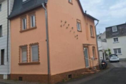 Haus Bad Ems - 4 Zimmer, 75 m&sup2;, 119.000&euro; | Angebot:27068365