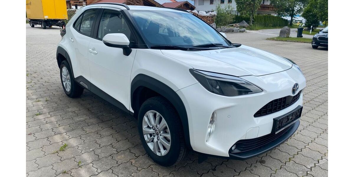 Toyota Yaris Cross 53.748 km 24.900 &euro; Bischofswiesen 83483