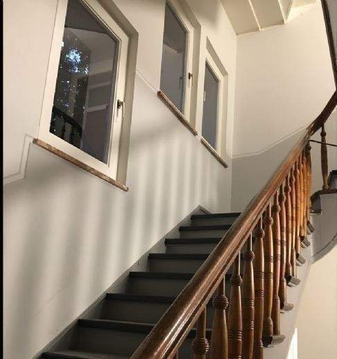 *Sanierte Wohnung in der List zentrumsnah mit guter Anbindung optional mit Dachboden 180 m2 mit zu vermieten * 1 zimmer