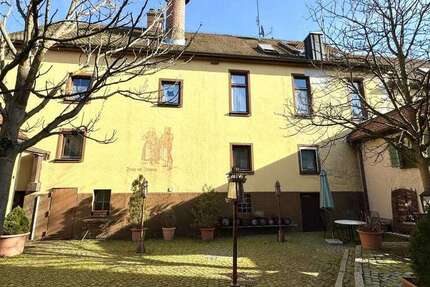 Gastronomie in Bruckberg 450.000 € 670 m² zimmer