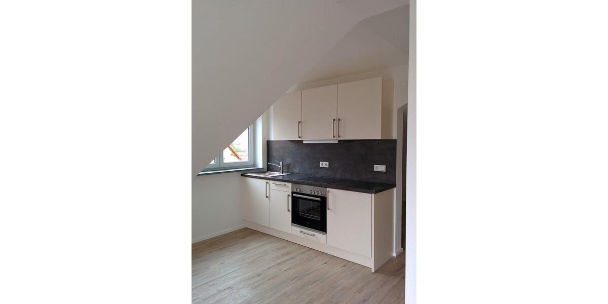 Dachgeschoßwohnung Karlskron - 1 Zimmer, 38 m&sup2;, 500&euro; | Angebot:26394206