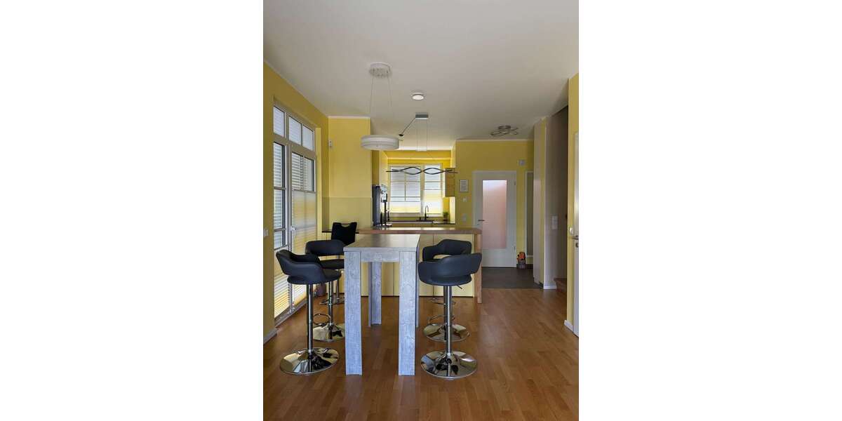 Haus zum Mieten in Potsdam 2.832,18 € 145 m² 4 zimmer